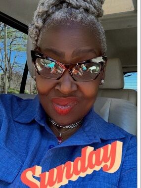 Meet Accessory Lady 💋